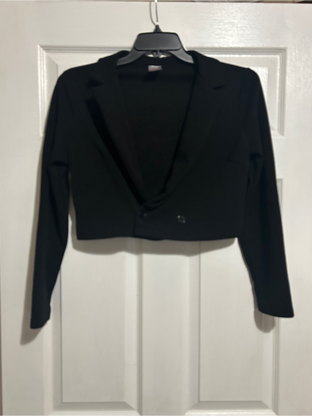 No Boundaries Black Cropped Blazer Jacket